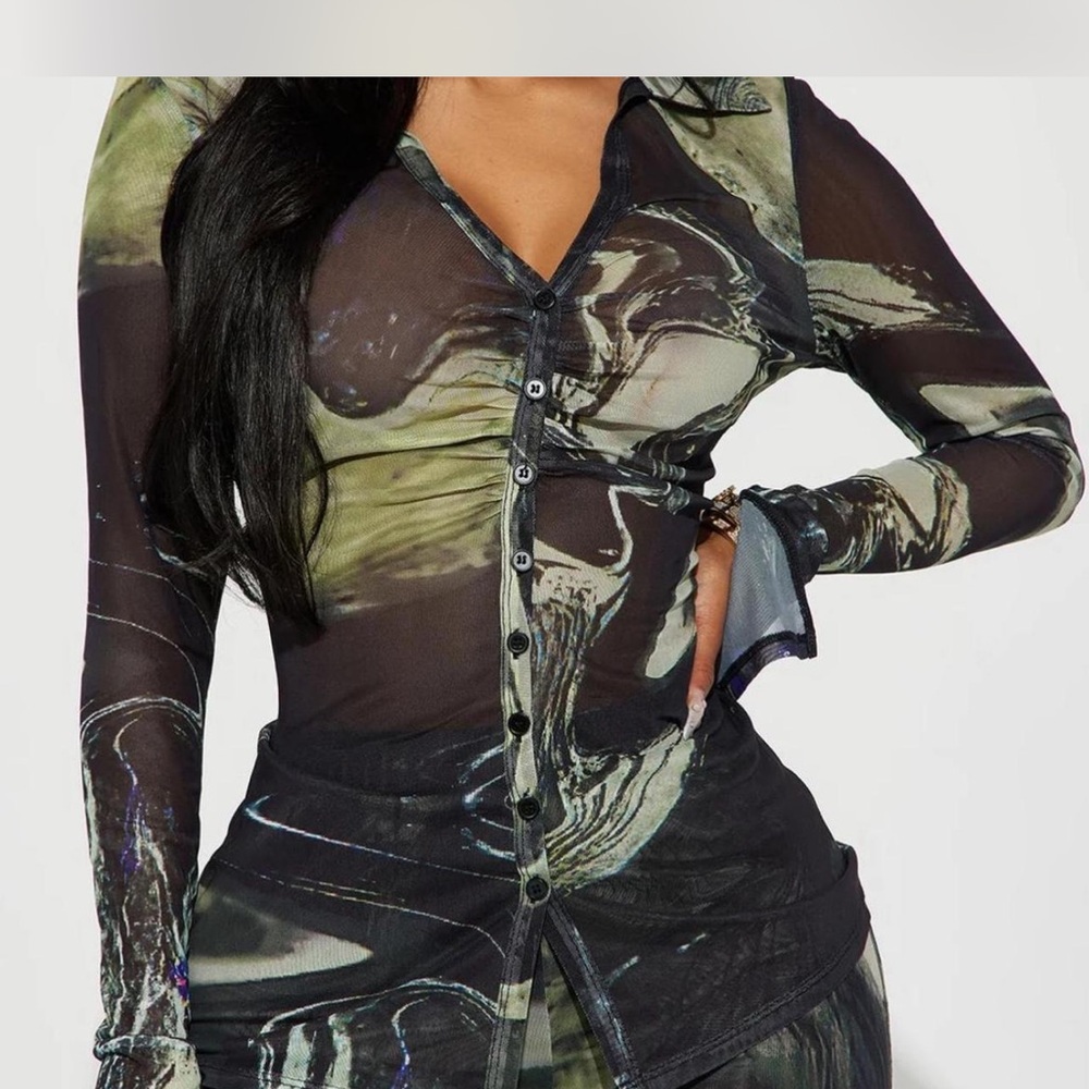Green and Black Fitted Button Down Shirt with Matching Bottom